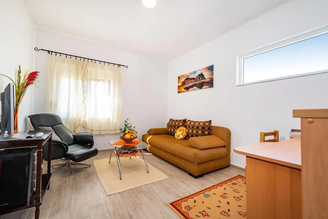 Palma Apartment Vrsi