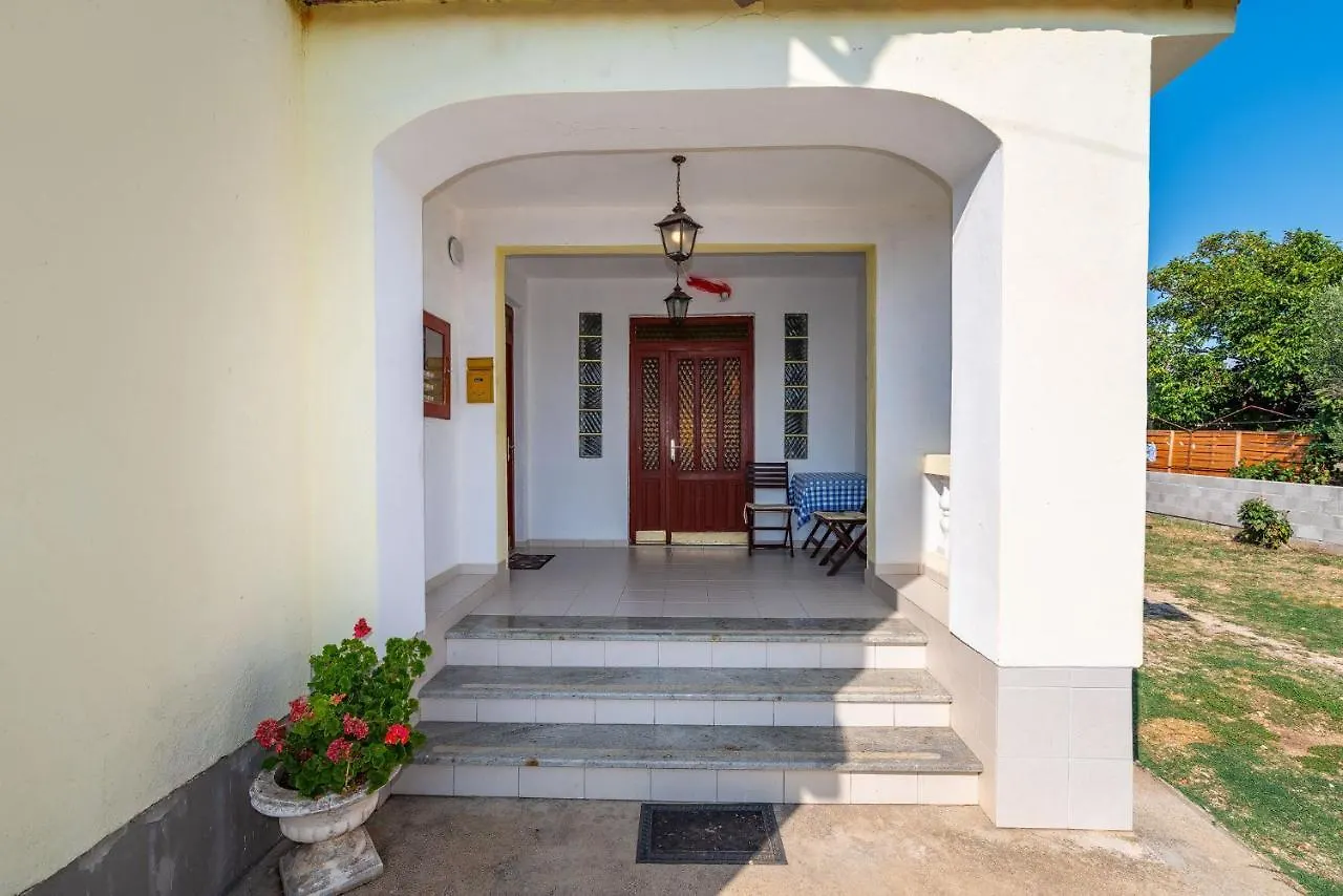 Palma Apartment Vrsi Croatia